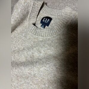 GAP Men's Crewneck Sweater in gray